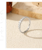 Moissanite Round Band