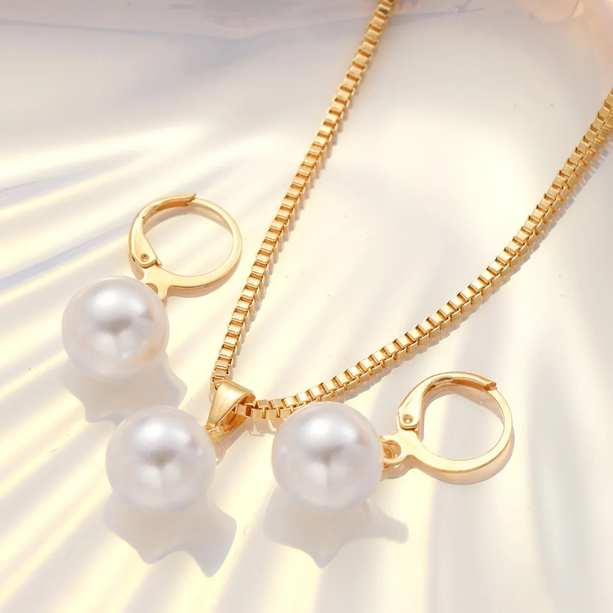 Iridescent Pearl Set
