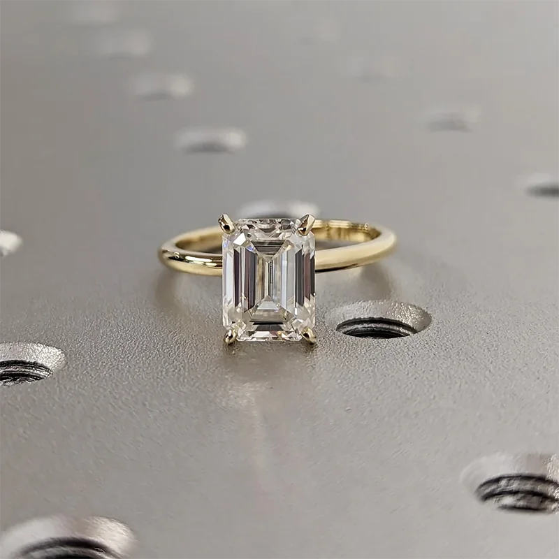 Emerald Ring