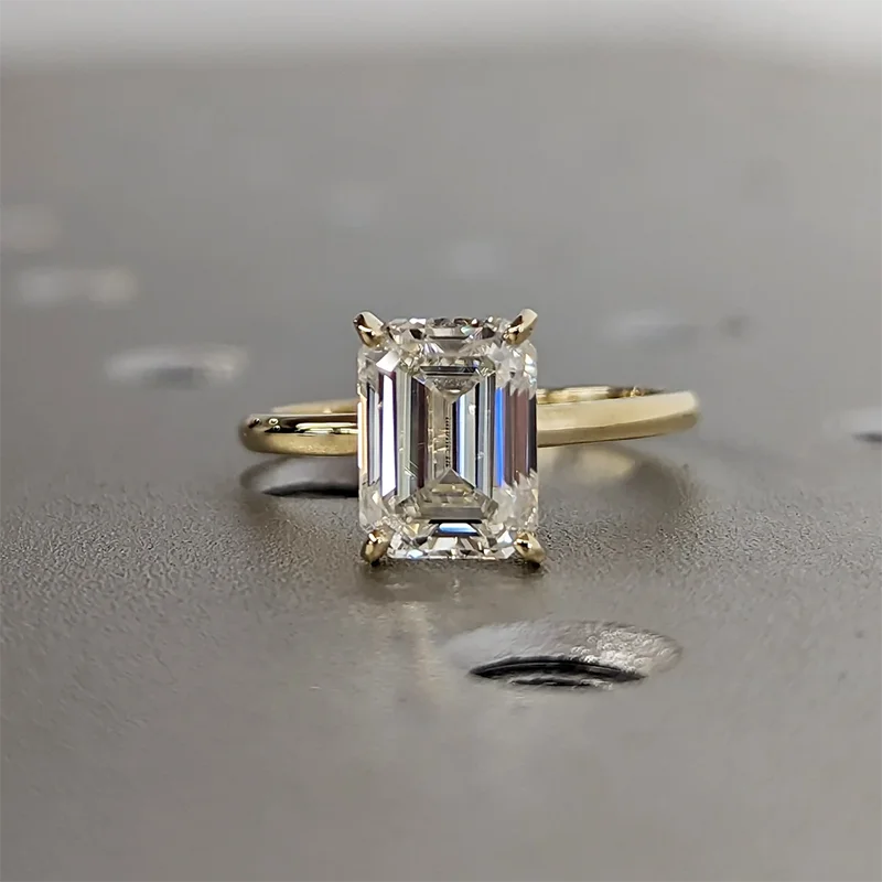 Emerald Ring