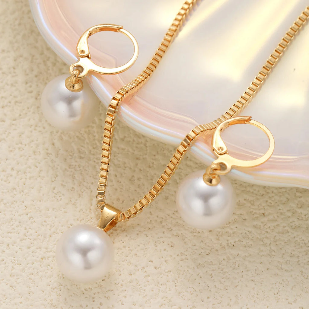 Iridescent Pearl Set