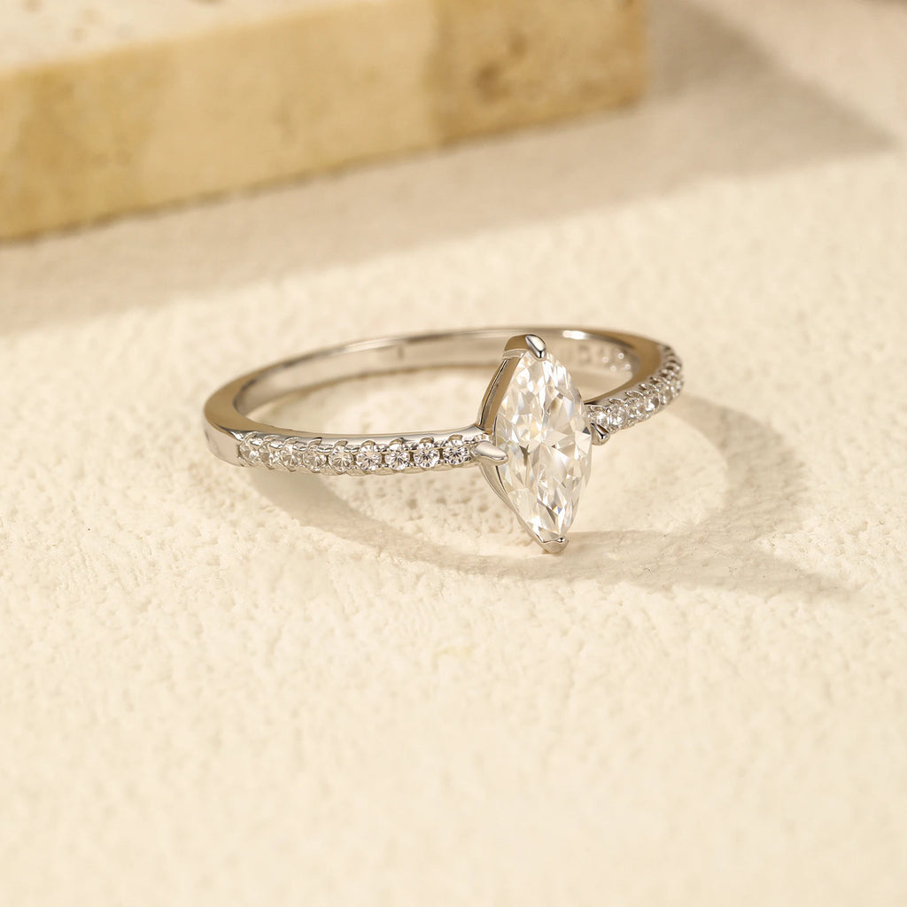 Rhombus Ring