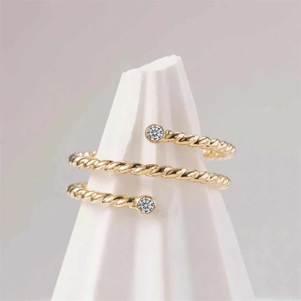 Moissanite Band