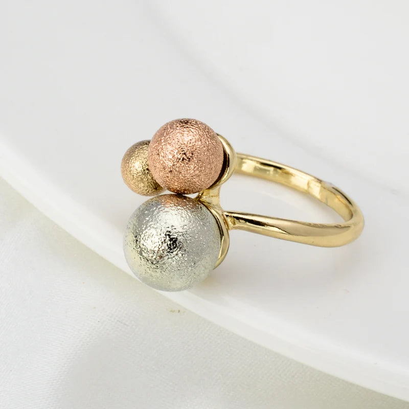Ball Elegance