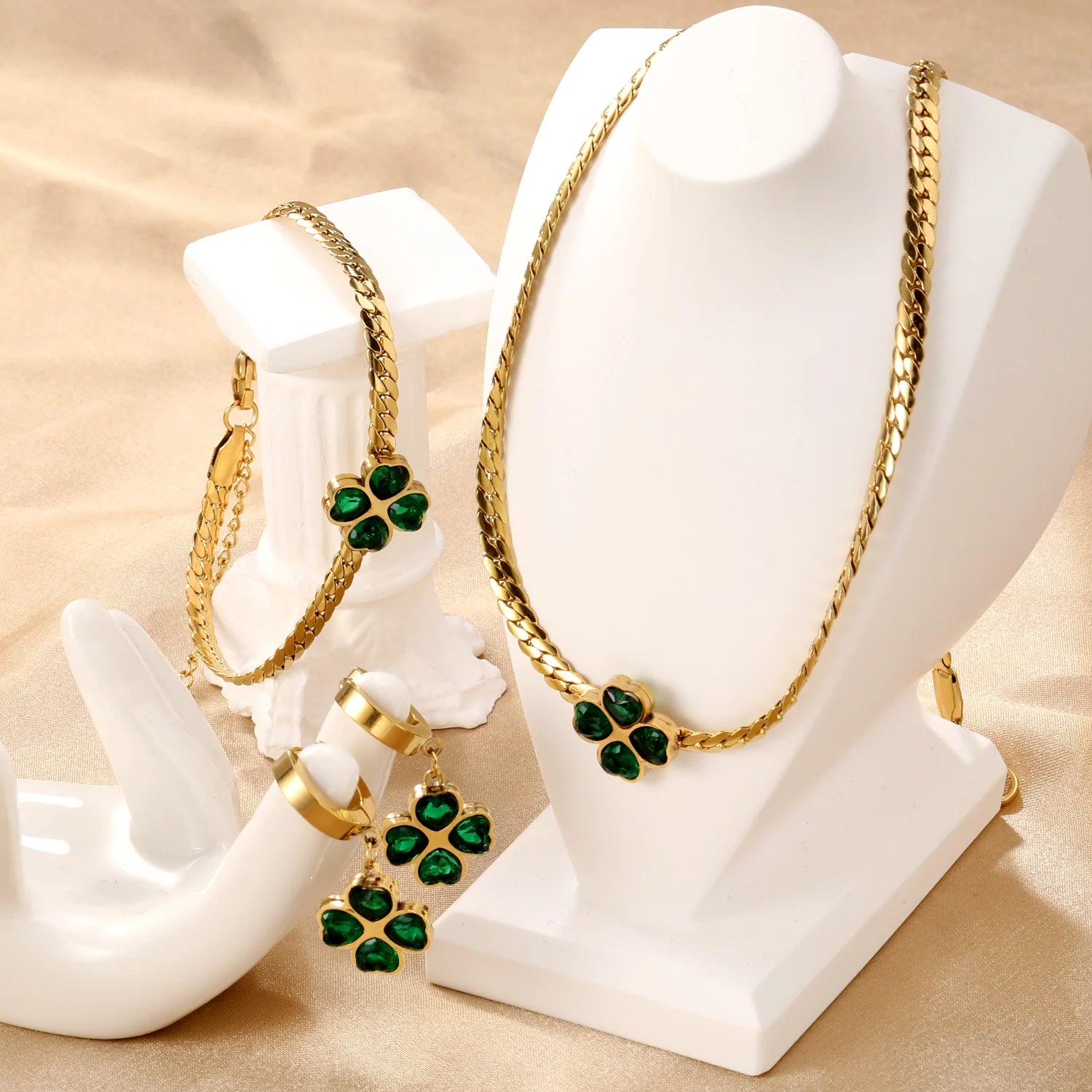 Emerald Clover Set